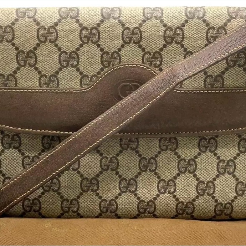Authentic GUCCI GG PVC Beige Brown Shoulder Bag